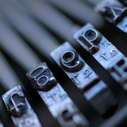 vintage-typewriter-keys